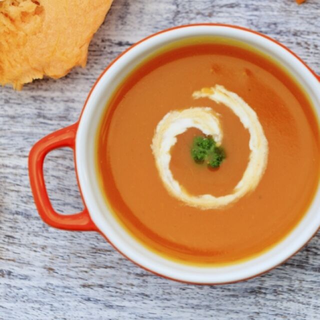 Рецепта за супа от тиква с червена леща