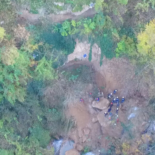 Намериха телата на затрупаните при Крушунските водопади 