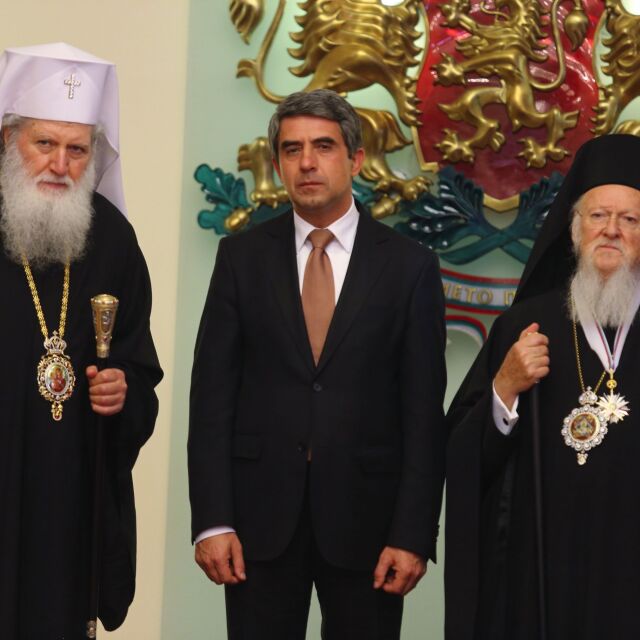 Вселенският патриарх: България да върне гръцки икони и светини