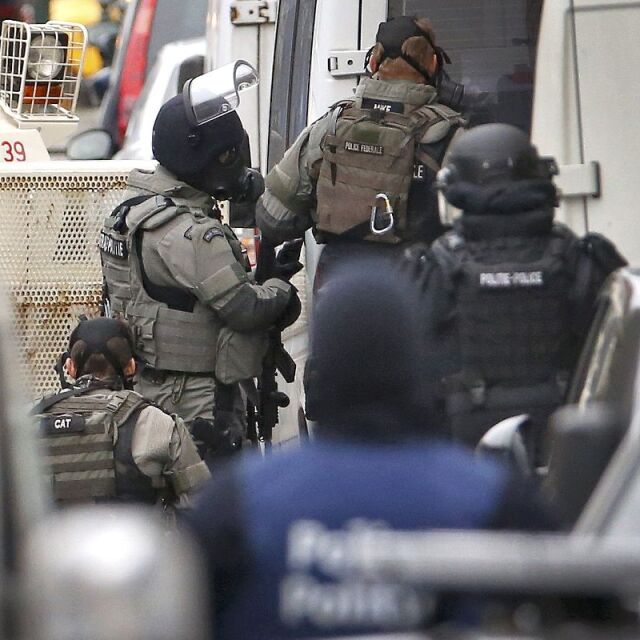 Ответен удар на терора в Париж (ОБЗОР)