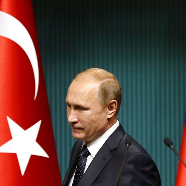 Путин подписа указ за наказателни мерки срещу Турция