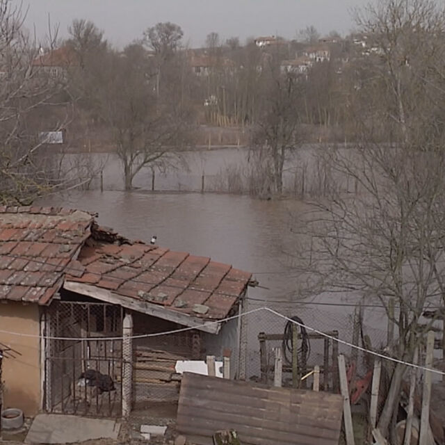 Болярското село Попово се притеснява от ново наводнение