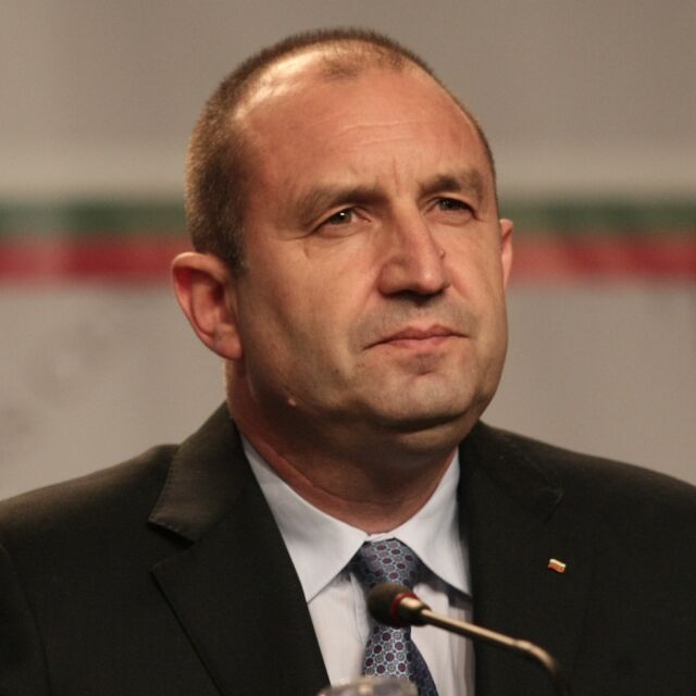 Румен Радев пред „Комерсант”: Искаме „Български поток” за директни доставки на руски газ