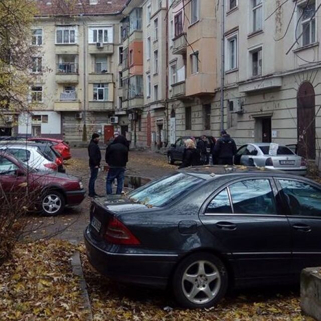 Обиски в Перник след взривения банкомат в Сапарева баня (СНИМКИ)