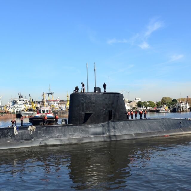 Аржентина все още не може да открие изчезналата военна подводница