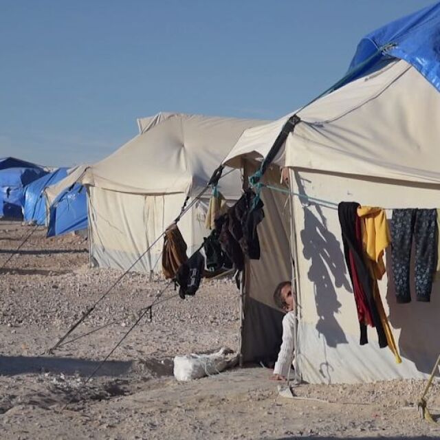 Бегълци от „Ислямска държава”:  В бежанския лагер Ан Ниса в Сирия живеят 25 000 души