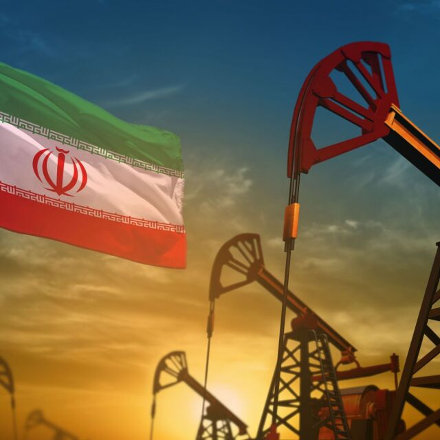 Осем страни временно са изключени от санкциите на САЩ срещу иранския петролен сектор