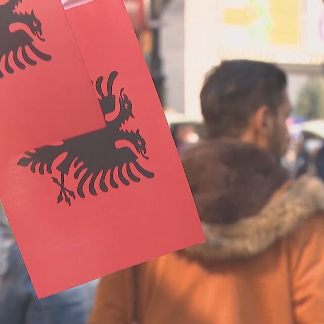 Сложен албански въпрос в Македония с новата Конституция