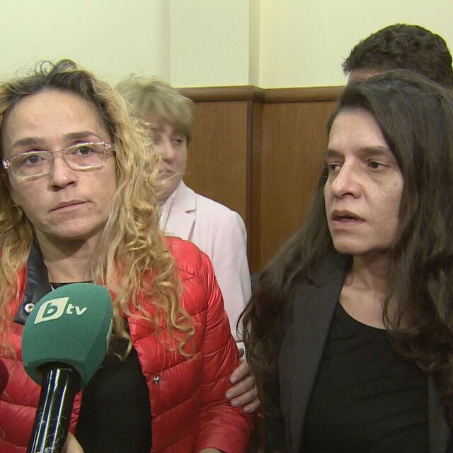 Съдът реши: Иванчева и Петрова остават под домашен арест 