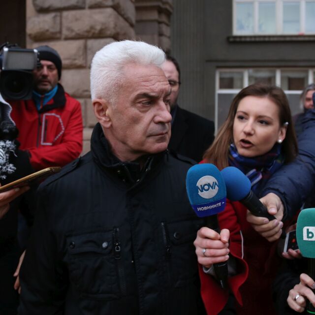 Волен Сидеров: Коалицията остава, аз съм прост депутат