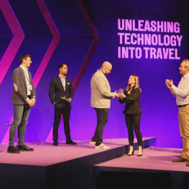 Българи спечелиха награда с мобилно приложение за пътешественици