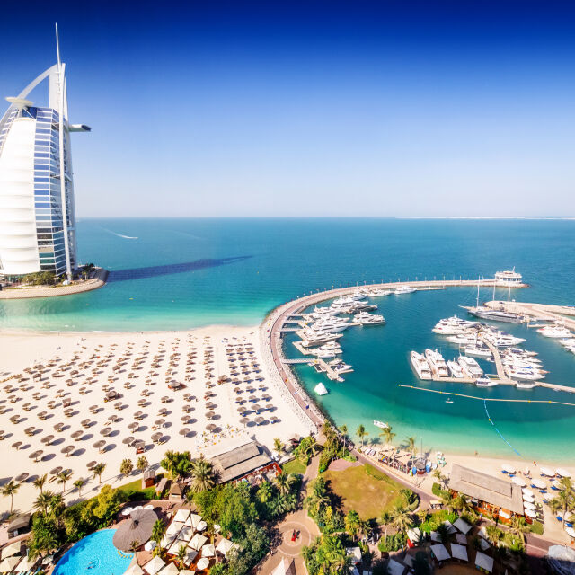 Без данъци, плащане в крипто и безплатно паркомясто към всяка стая: Жилищният пазар в Дубай