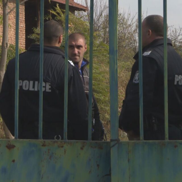 Петима арестувани по подозрение за търговия с вот в Плевенско
