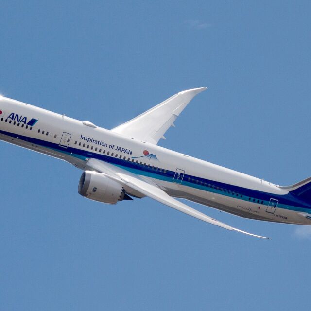 Бивш служител на „Боинг“: Повреда на модел 787 може да остави пътниците без въздух