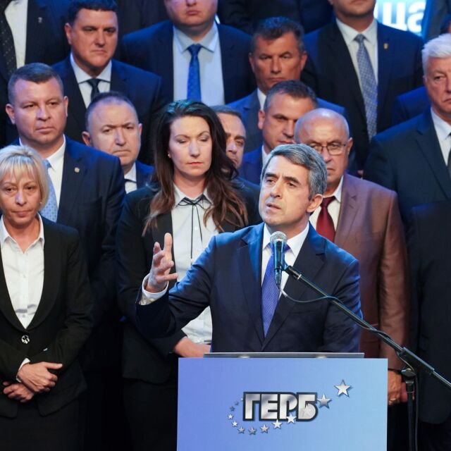Росен Плевнелиев: Разочарован съм от „Демократична България”, да си взимат Манолова за шеф