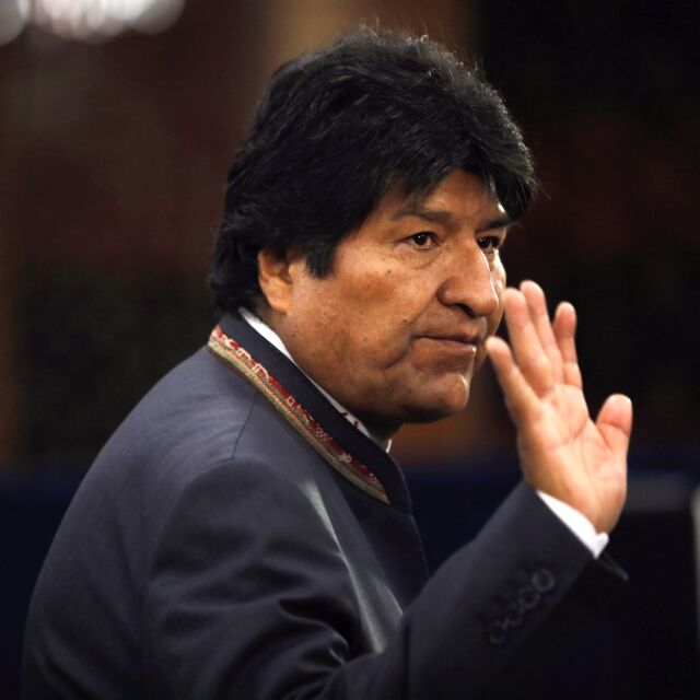 Президентът на Боливия Ево Моралес подава оставка