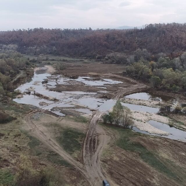РИОСВ-Плевен и Басейнова дирекция „Дунавски район“ спряха дейности по почистване на р. Вит