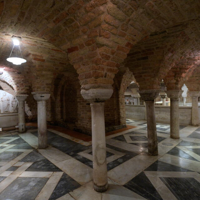 Базиликата "Сан Марко" във Венеция има нужда от реставрация след потопа