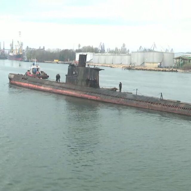 Операция „Слава”: Местят единствената българска подводница от Варна в Белослав