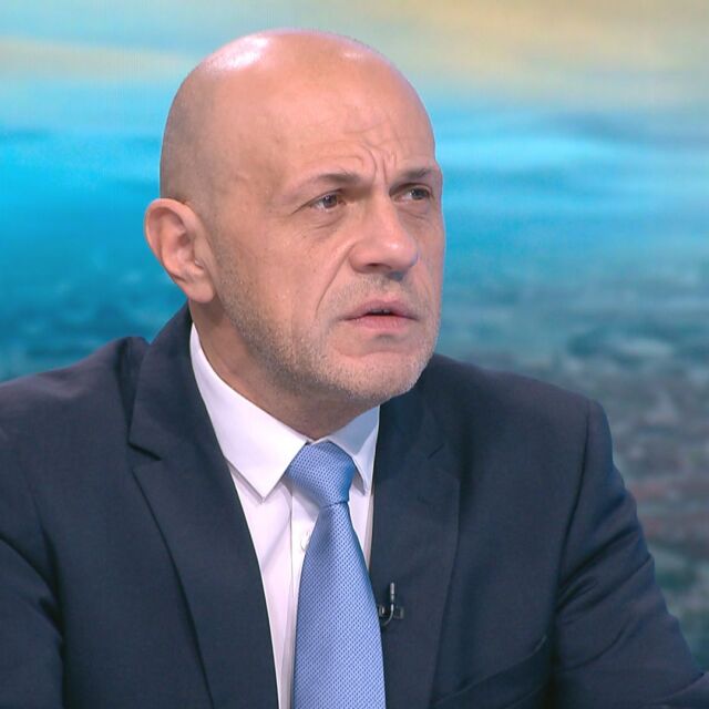Дончев: Имаме готовност за ескалиращи мерки, без да се затваря държавата