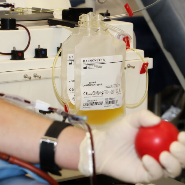 Първите военни даряват кръвна плазма за лечение на COVID-19 у нас