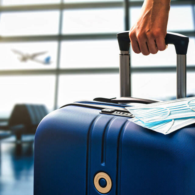 ЕК въвежда задължителна валидност от 9 месеца за зелените сертификати при пътуване