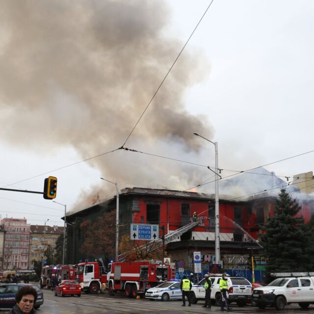 Клошар е задържан за пожара в бившето кино „Възраждане“ в София