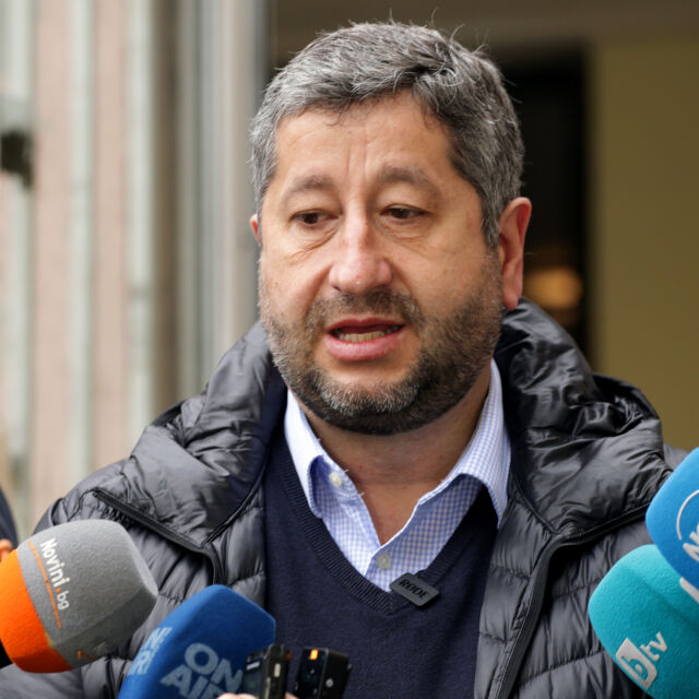 Христо Иванов: Вкарваме решението за военната помощ за Украйна в зала, без коалиционен съвет