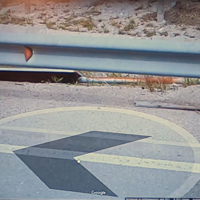 Експерт: Знакът за отбивка в участъка на катастрофата лежи отстрани на пътя