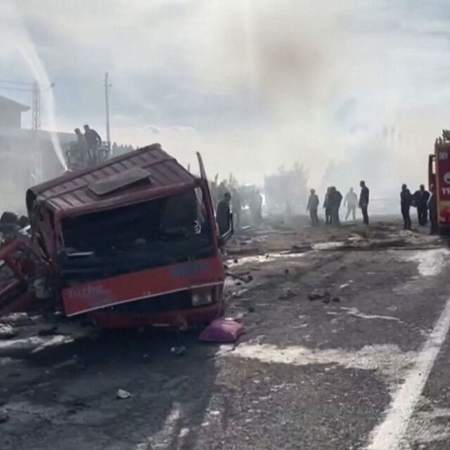Най-малко седем души загинаха при автобусна катастрофа в Турция (ВИДЕО)