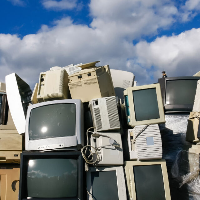 Опасно! До 2050 г. електронните отпадъци ще станат 110 милиона тона 