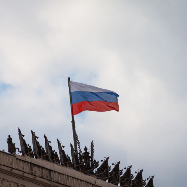 Русия отрича ракетите, паднали в Полша, да са руски