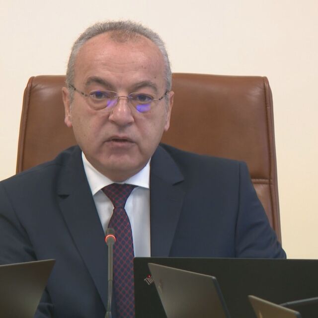 Гълъб Донев свиква Съвета по сигурност след заседанието на НАТО