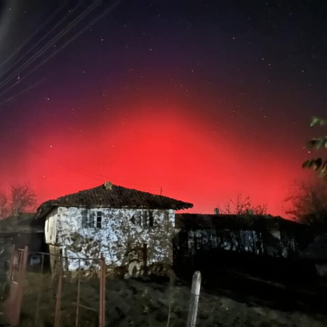  За първи път полярно зарево в България - предшества мощна магнитна стихия (СНИМКИ) 