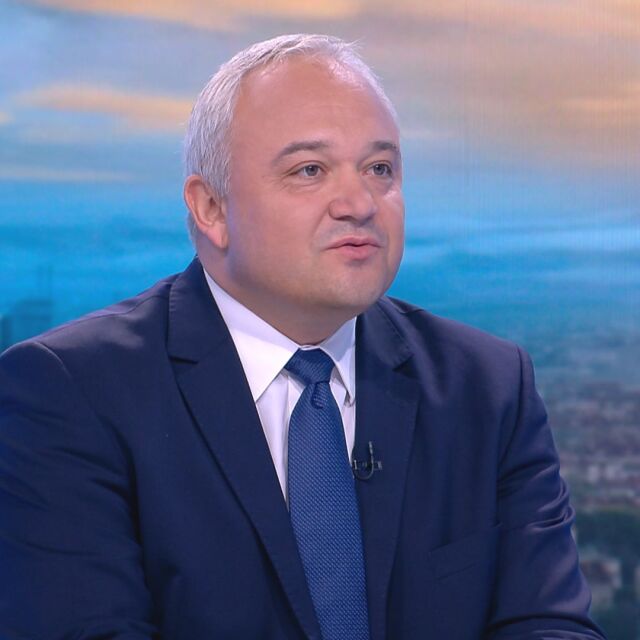 Демерджиев за оставката на Карадайъ: Целта е "да се изперат" някои политически фигури