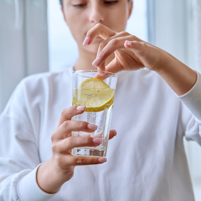 Въпреки митовете: Наистина ли е толкова полезна водата с лимон?