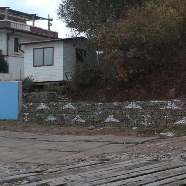 Премахват незаконните постройки в "Росенец" край резиденцията на Доган (СНИМКИ)