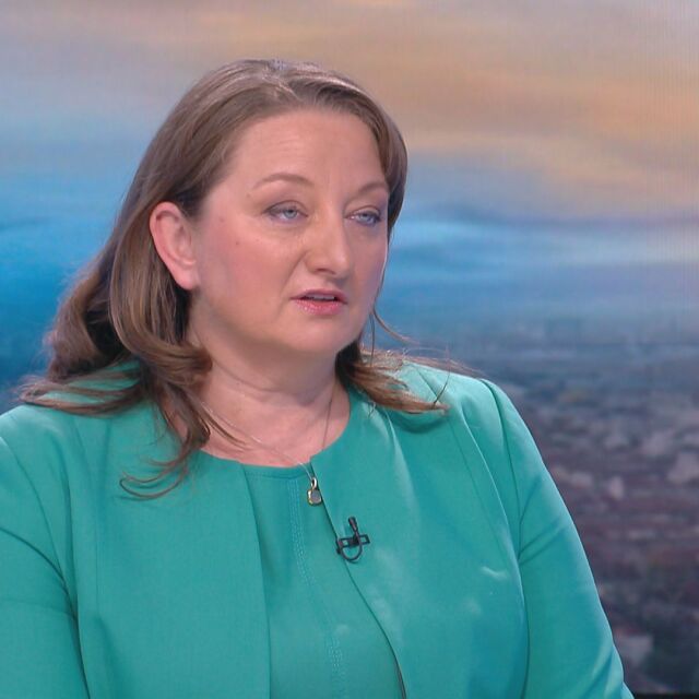  Сачева: Няма да оттеглим кандидатурата на Рая Назарян, това не е политически дебелоглав 