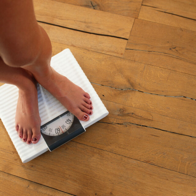 С колко килограма на седмица е здравословно да отслабваме?
