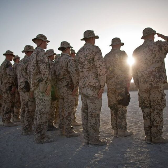 България приключва с бойните мисии в Афганистан до края на годината