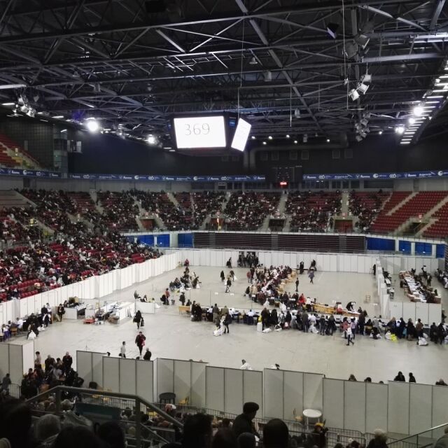 Членове на СИК: ЦИК са били подготвени за хаоса в „Арена Армеец”