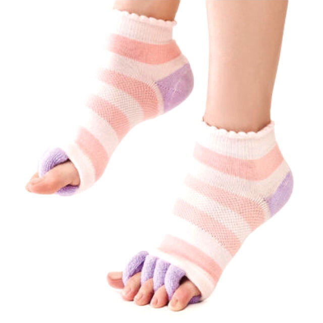Чорапите за пръсти на краката