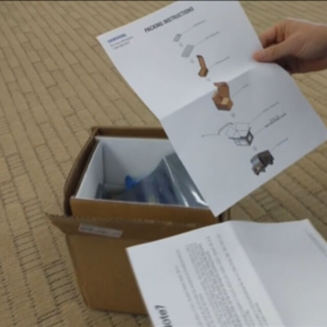 „Самсунг” подарява специални комплекти на собствениците на гърмящите телефони