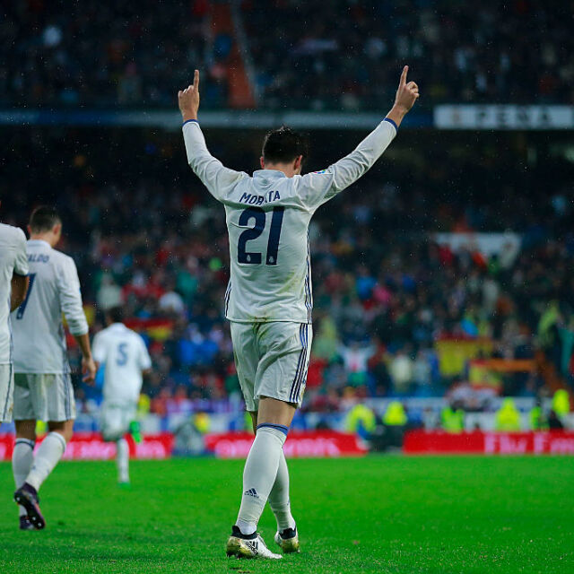 Късен гол качи "Реал" Мадрид на върха в Примера