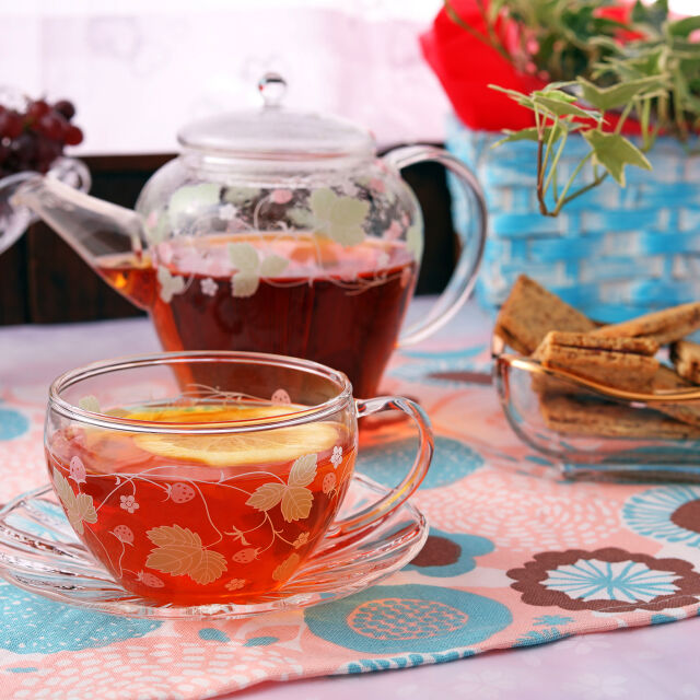 Черен чай за закуска? Стимулира метаболизма и отслабването 