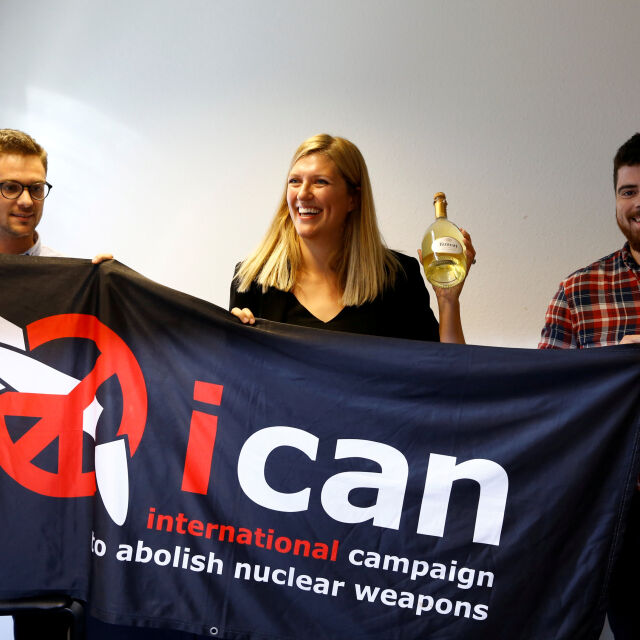 Нобелът за мир беше даден на Международната кампания за забрана на ядреното оръжие
