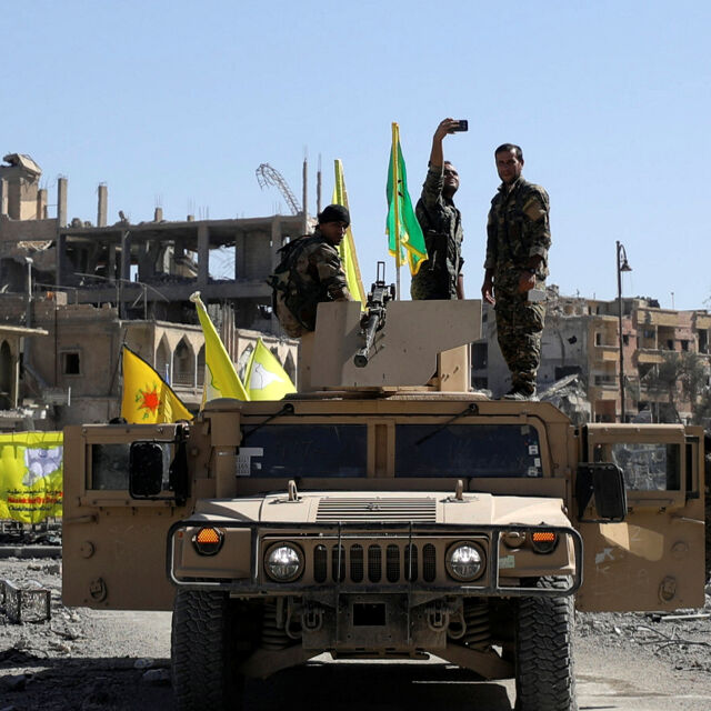 Сирийските бунтовници превзеха град Ракка от "Ислямска държава"