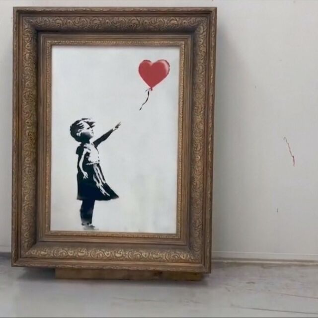  Банкси е планирал картината „Момичето с балона” да се самоунищожи