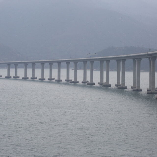 В Китай откриха най-дългия морски мост