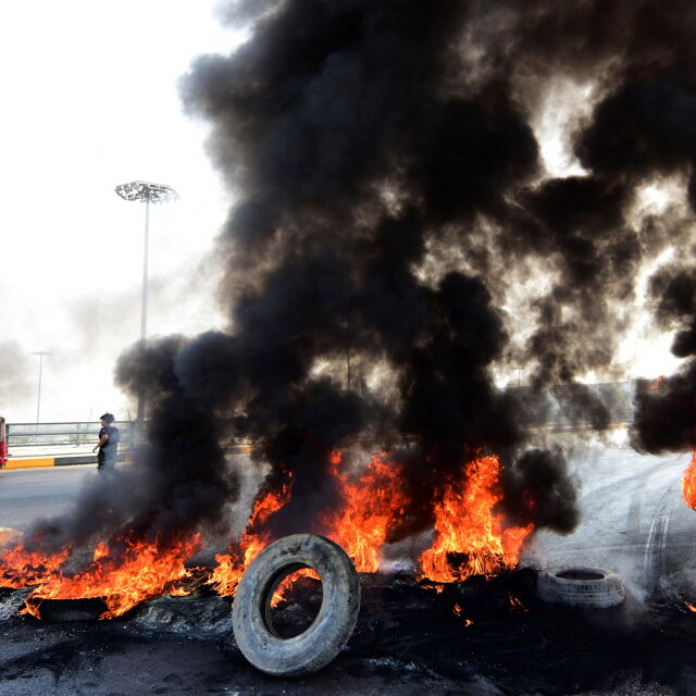 11 жертви взеха антиправителствените протести в Ирак